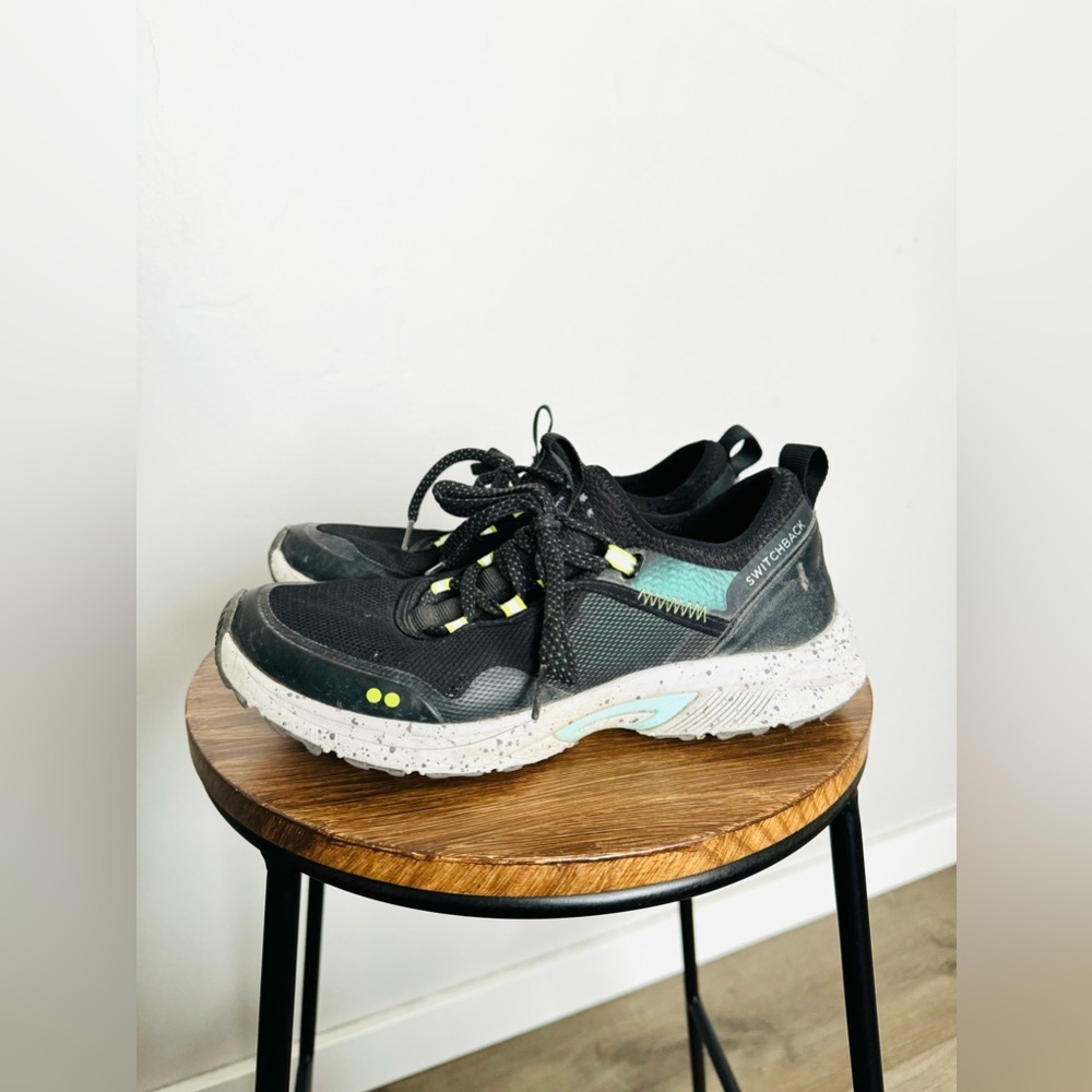 Ryka Women Switchback black Trail Shoes woman’s size 7.5